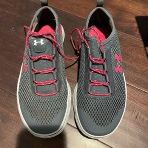 Under Armour shoes 7.5 pink and grey